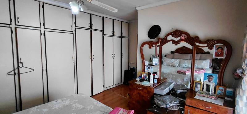 3 Bedroom Property for Sale in Kagisanong Free State